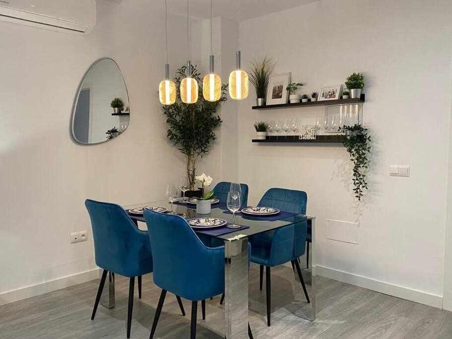 Xi Morales & Arnal Apartment
